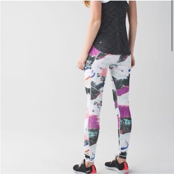 NWOT Lululemon Speed Tight III Luxtreme Pigment Wave Print Leggings, Size 2 - Picture 11 of 11